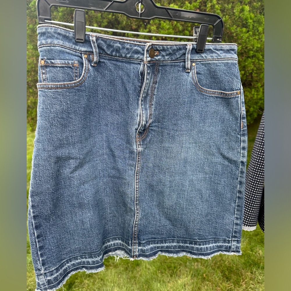 Ann Taylor jean skirt